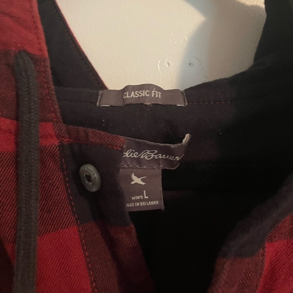 Eddie Bauer Hooded Shacket - Picture 3 of 4